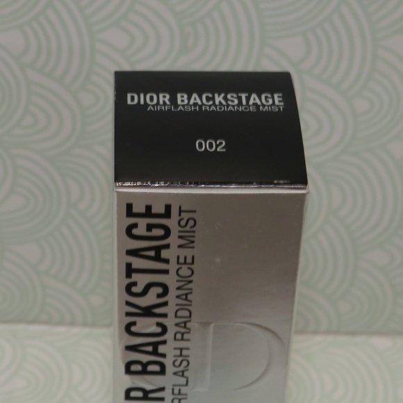 DIOR💥BACKSTAGE AIRFLASH RADIANCE MIST 002 MEDIUM TO DARK 2.3 OZ💥 - Picture 5 of 8